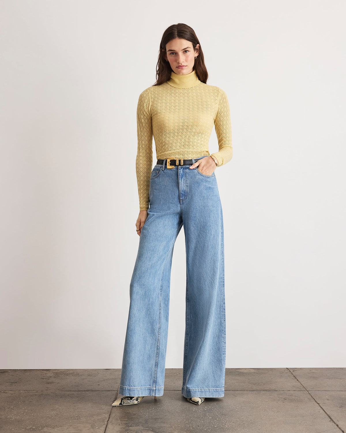 Kayden Turtleneck in Wheat