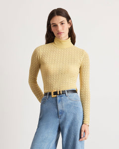 Kayden Turtleneck in Wheat