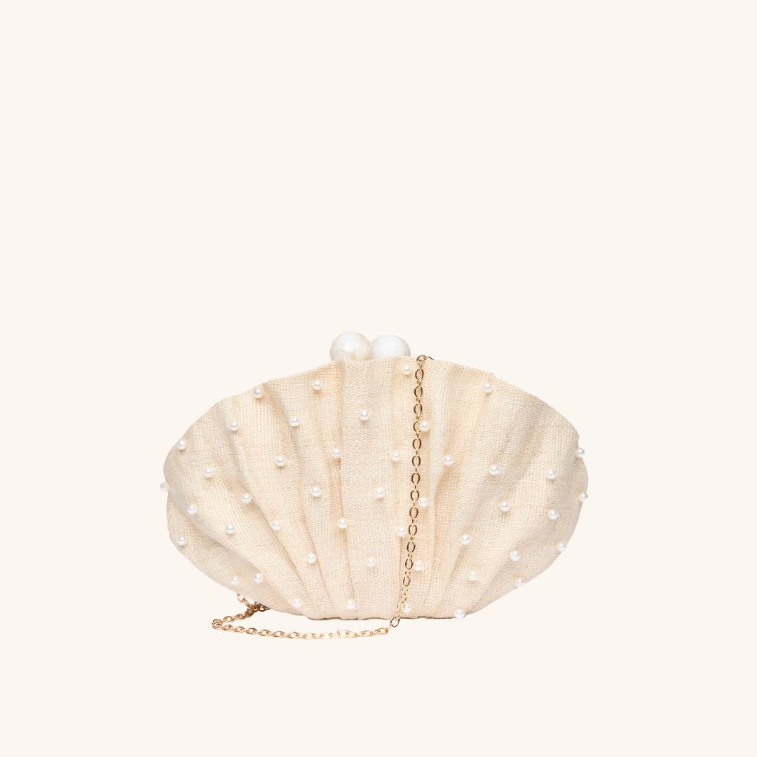 The Origami Scallop Pearl in Sand