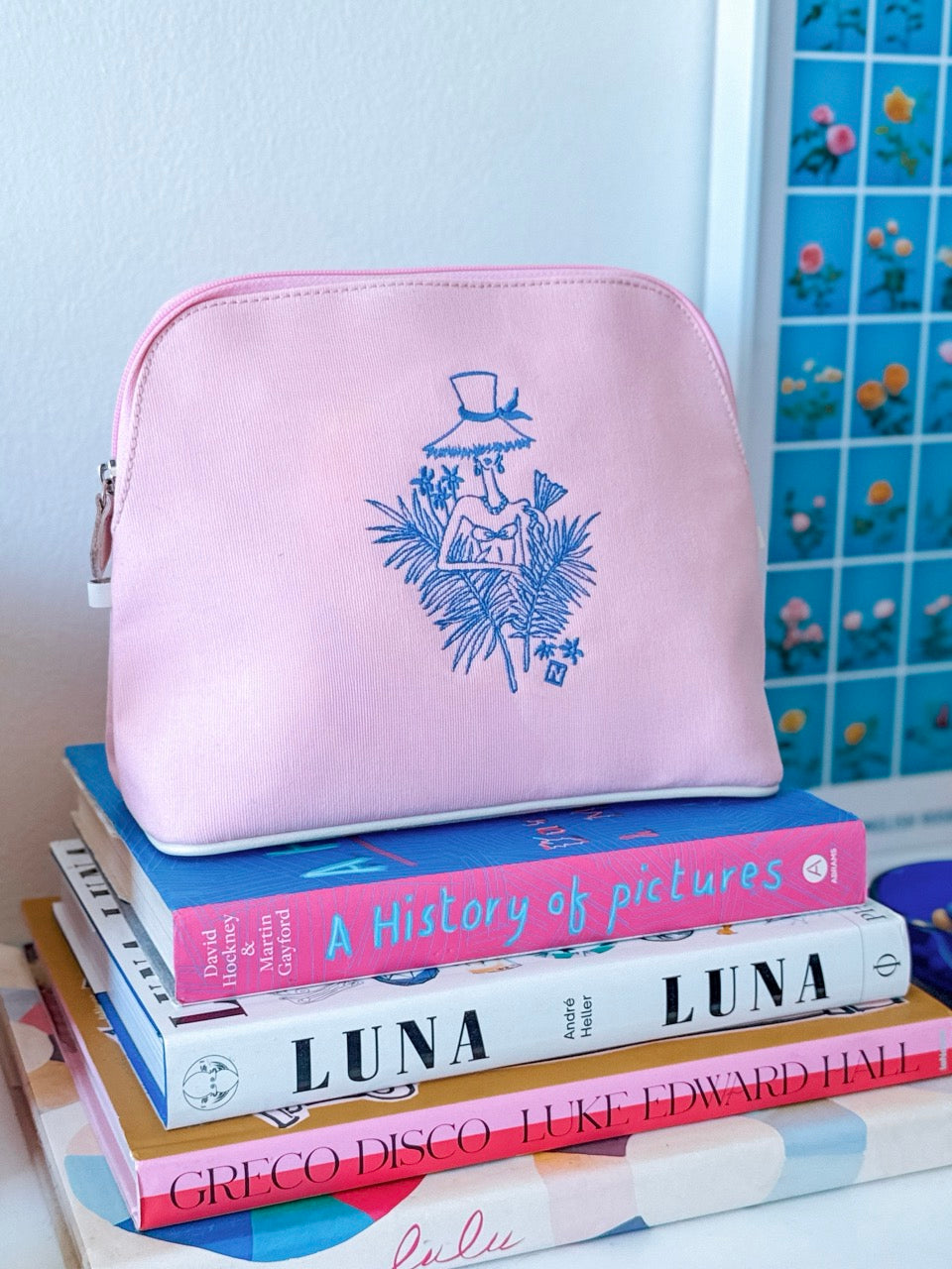 Isla Bonita Pouch in Lavender