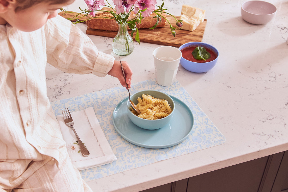 Plate and Bowl Set in Seafoam