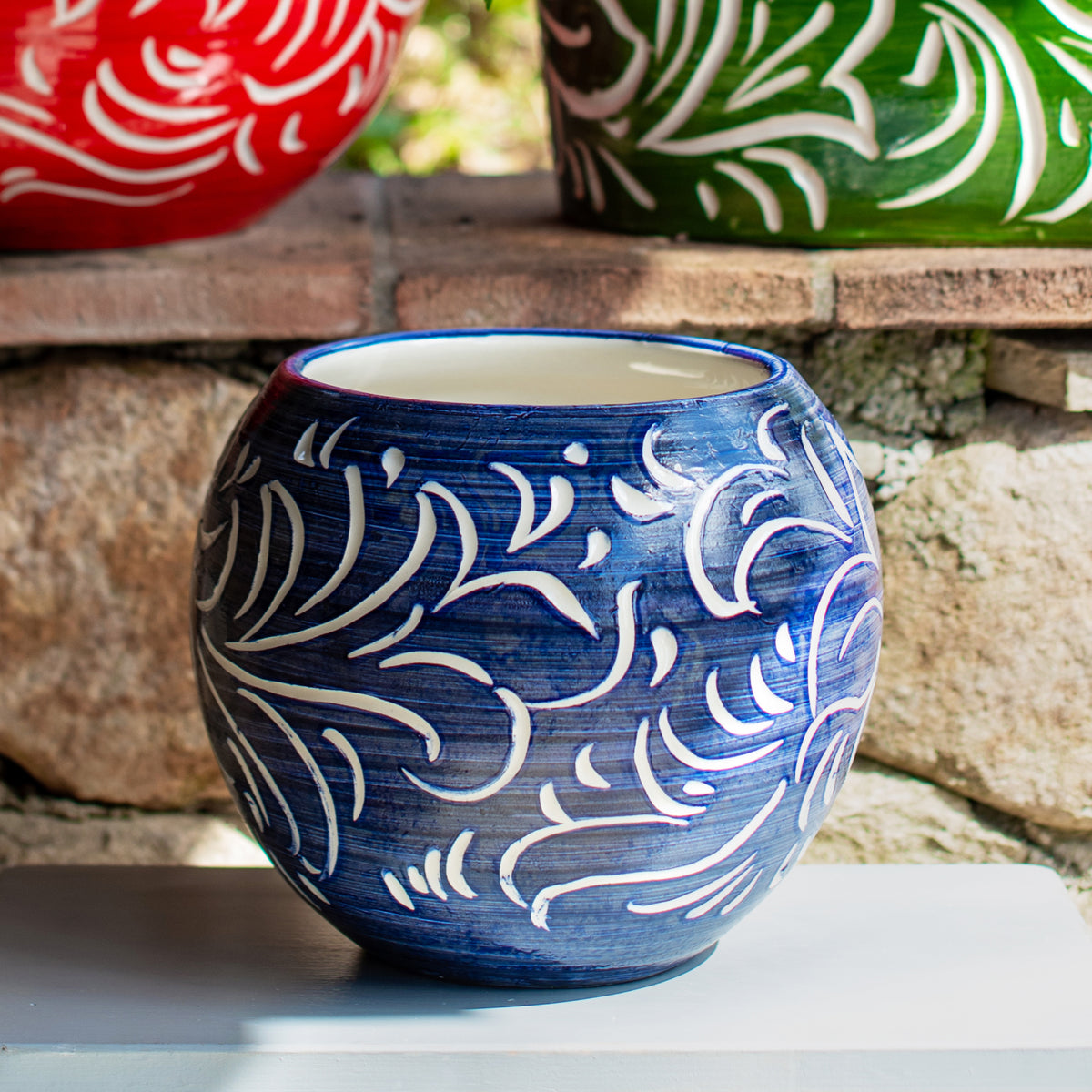 Rustic Garden Scroll Small Round Planter in Blue
