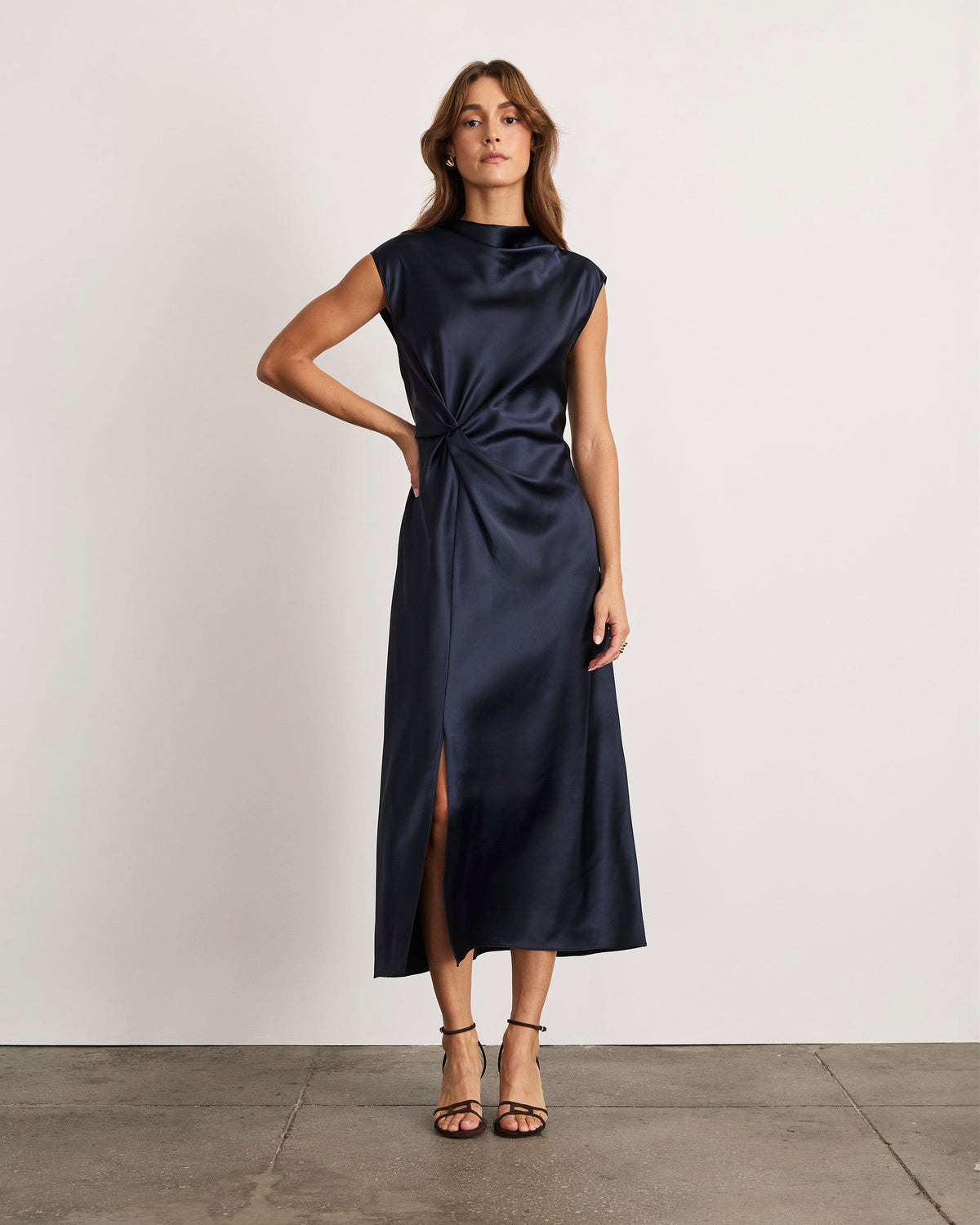Robinella Dress in Anthracite