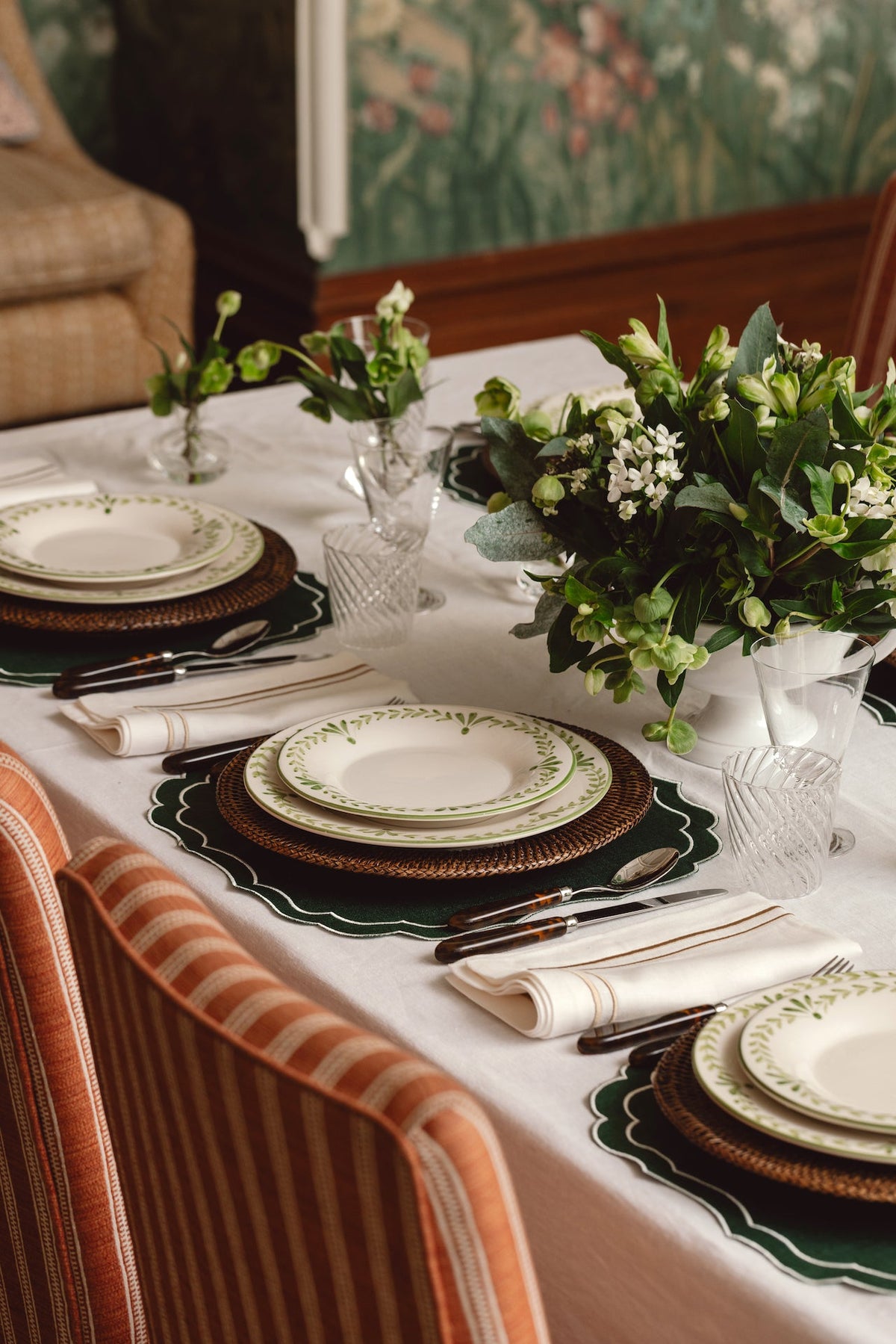 Rebecca Udall Elouise Dessert Plate, Green with the Elouise Dinner Plate