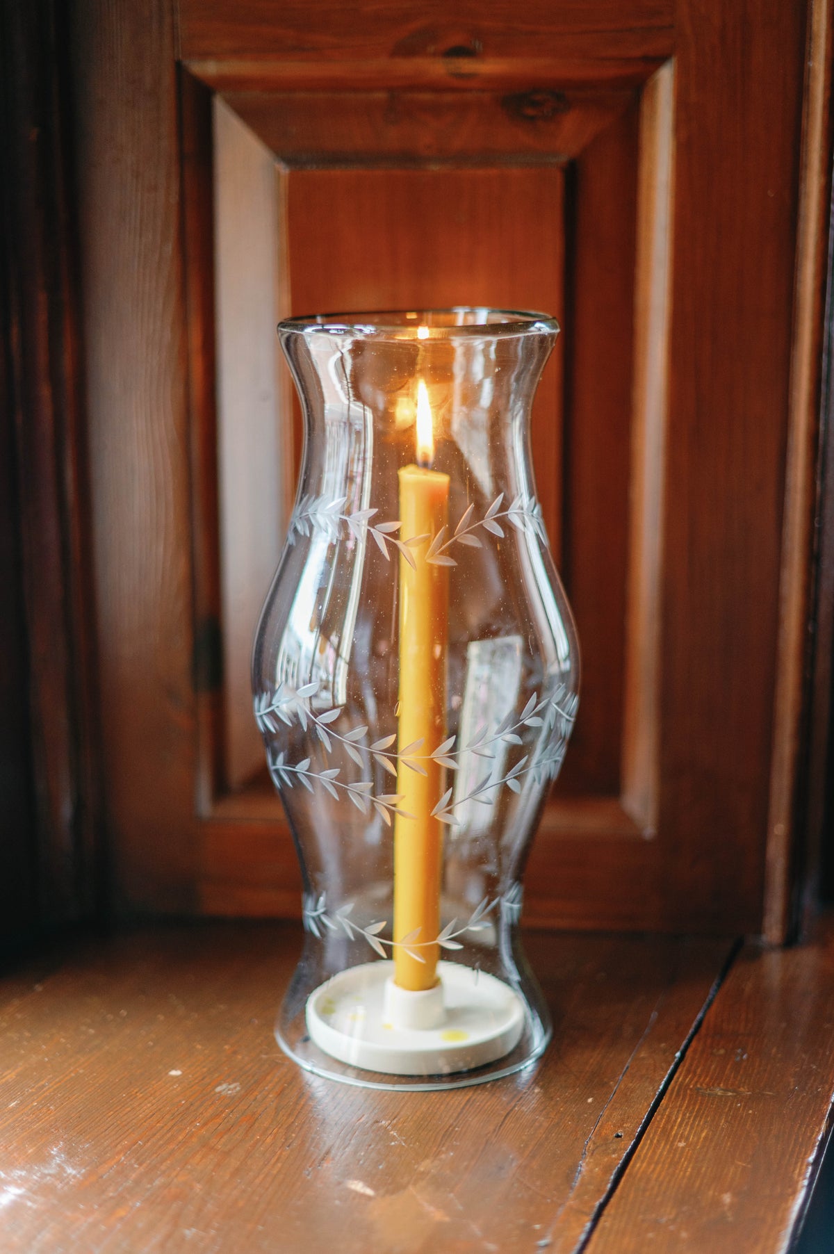 Hurricane in Clear Wave