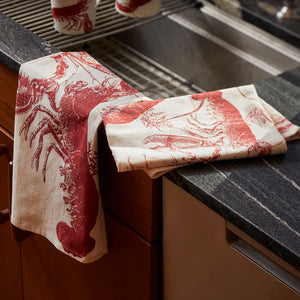 Red Lobsters Kitchen Towels, Set of 2