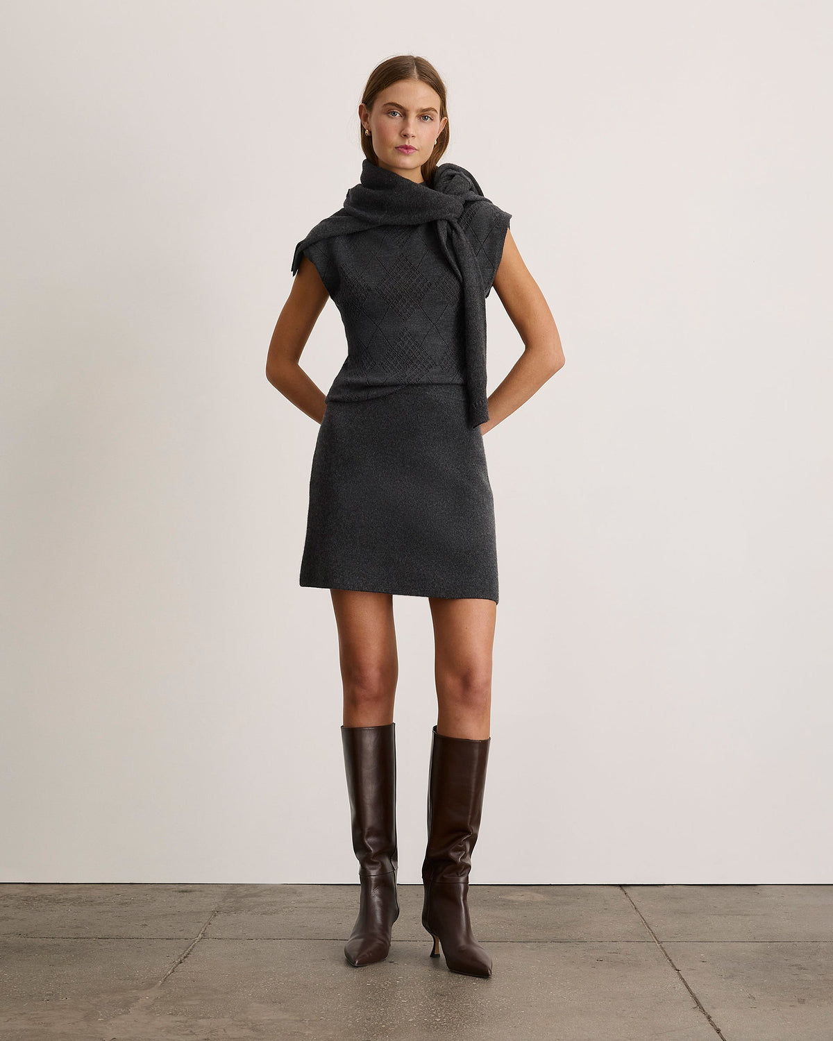 Rhodes Cashmere Skirt in Charcoal