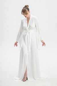 Silky Satin Robe with Train in Ivory