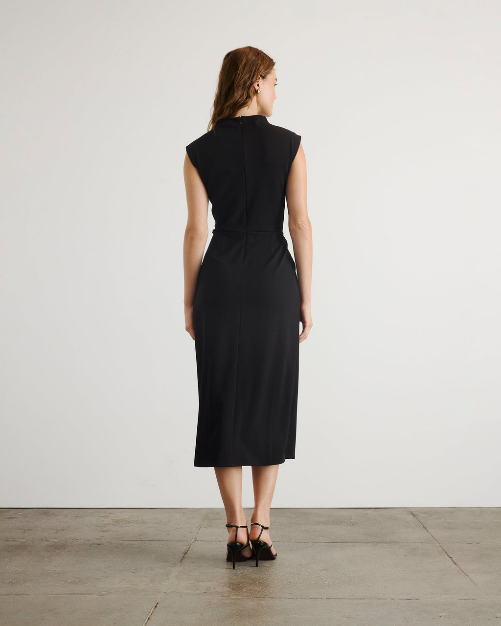 Robinella Dress in Black