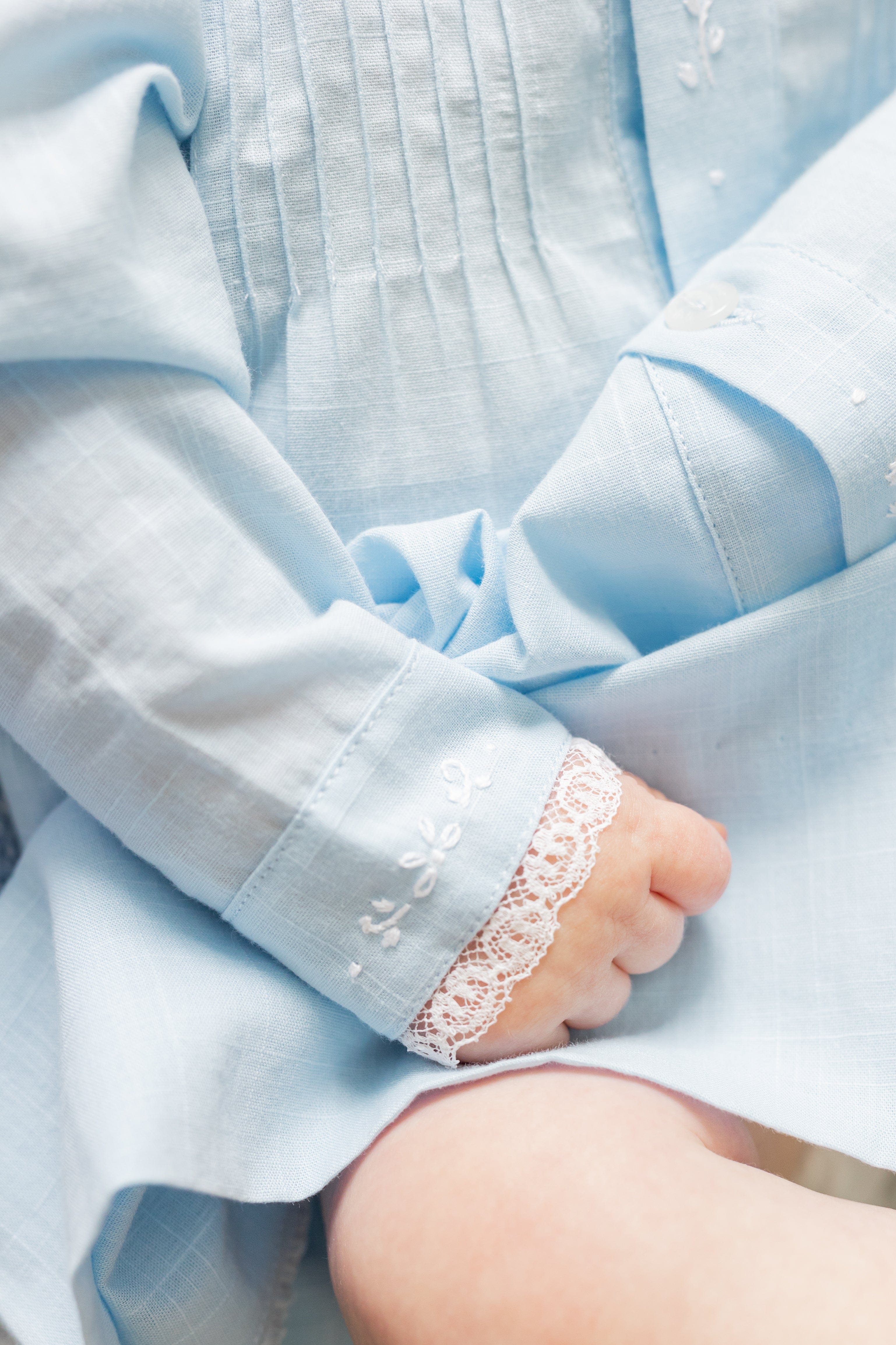 Little english classic ryeland day gown in light blue with button closure down front for baby 