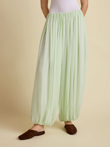 Silk Gathered Cocoon Pant in Hemlock