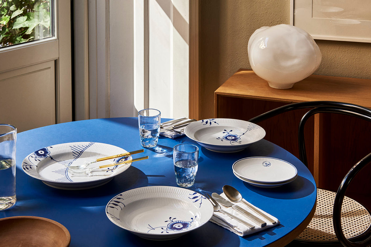 Blue Mega Round Dish 13"