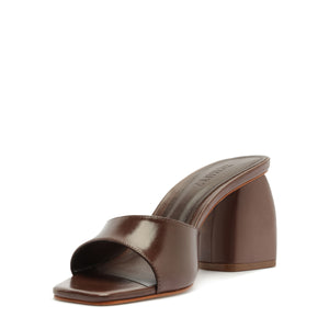 Leena Leather Sandal in Root Brown