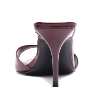 Elodie Patent Sandal in Vino