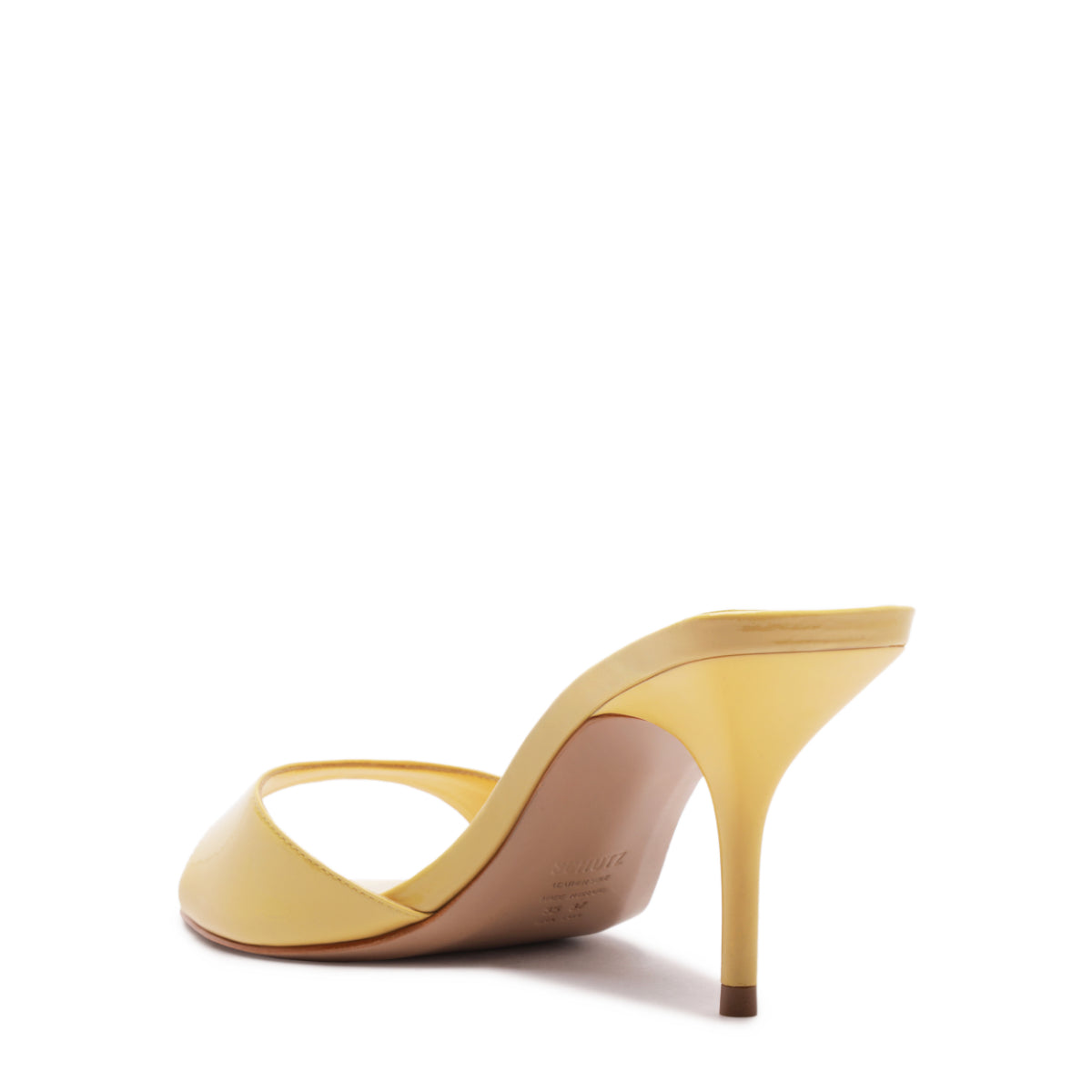 Elodie in New Yellow