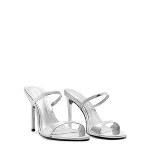 Jessica Mule Metallic Sandal in Prata