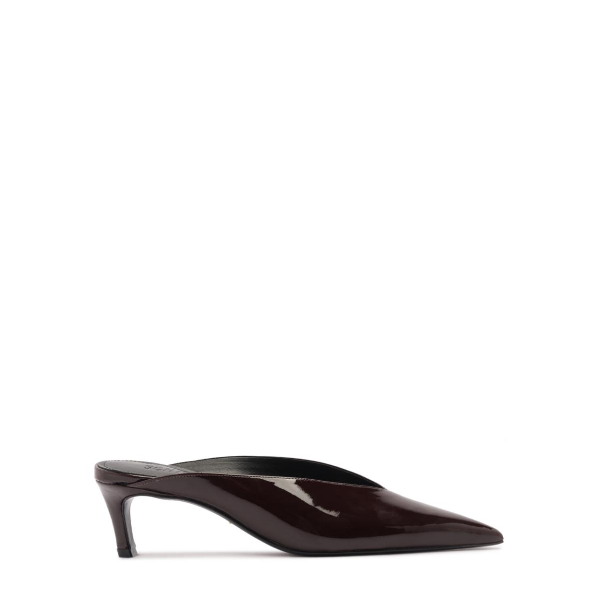 Loren Mid Patent Pump in Maplewood