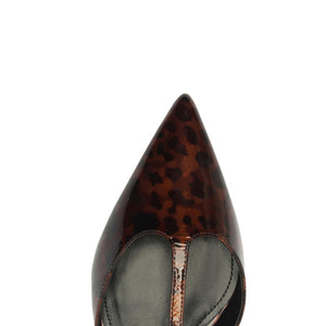 Allure T Patent Flat in Natural