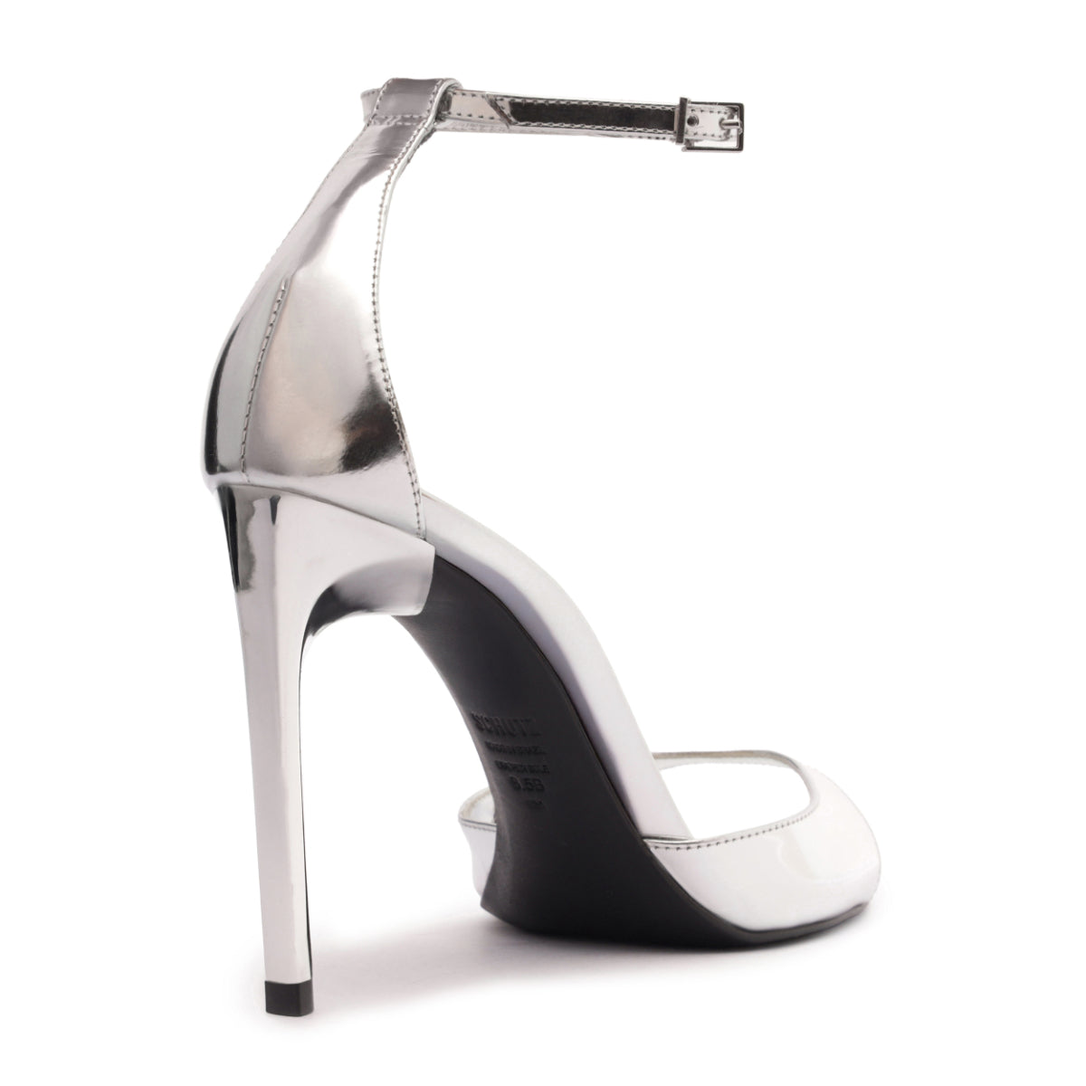 Scarlett Metallic Sandal in Prata