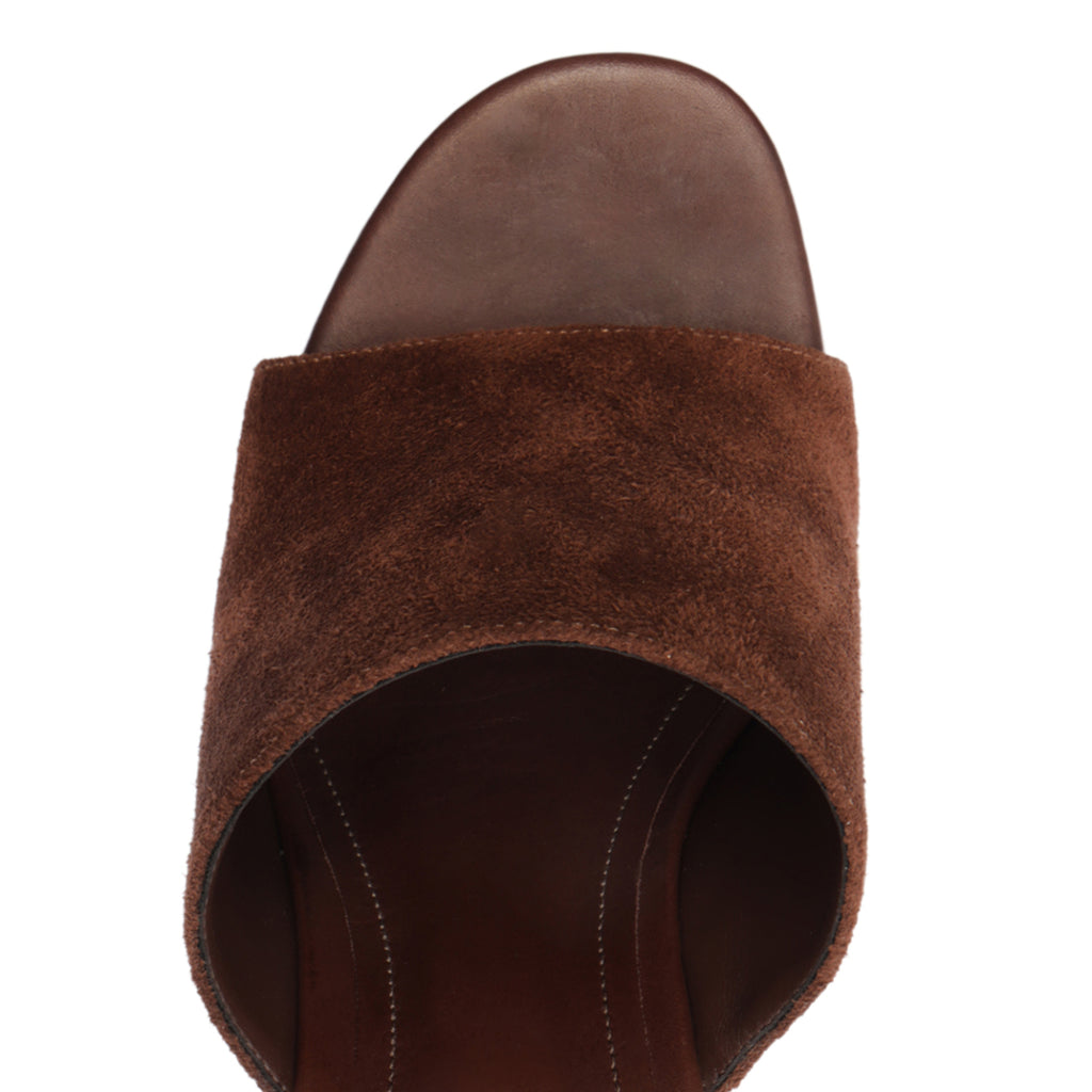 Dalle Studs Suede Sandal in Root Brown