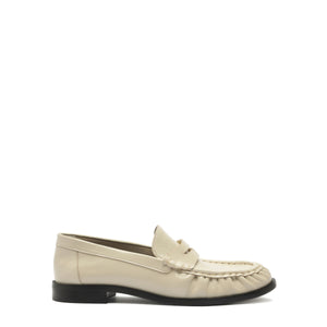 Tyche Patent Flat in Sugar White