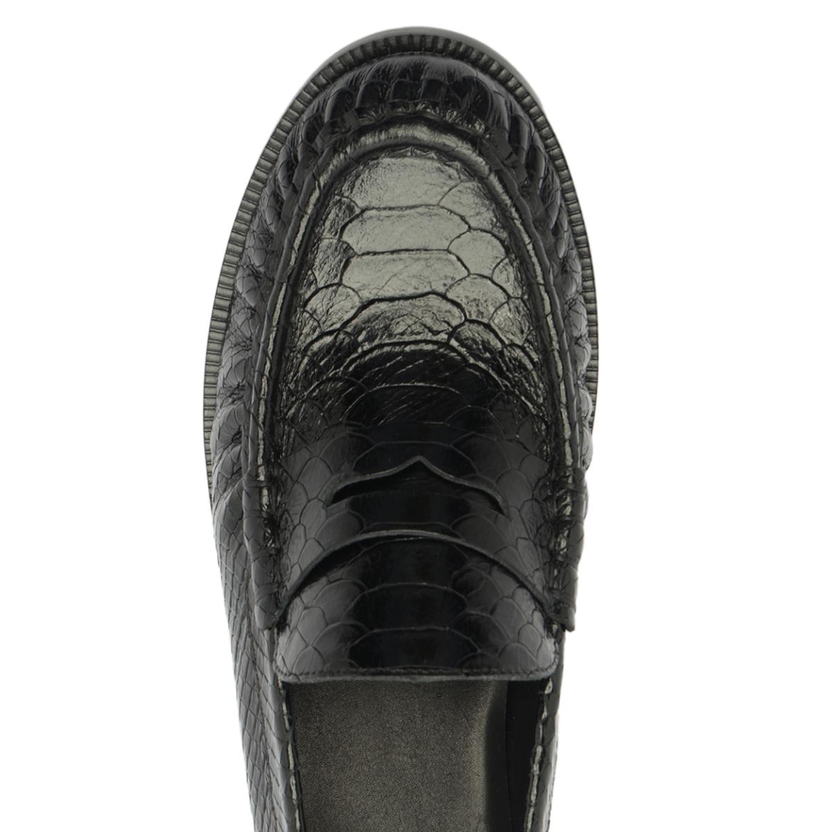 Tyche Flat in Black