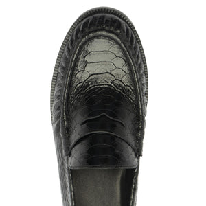 Tyche Flat in Black