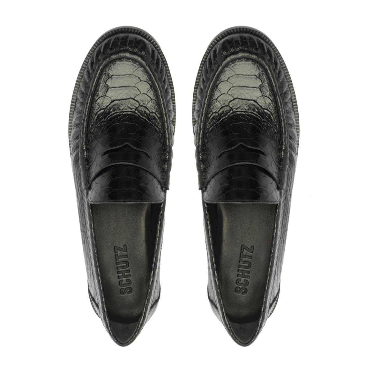 Tyche Flat in Black