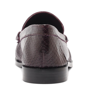 Tyche Flat in Dark Plum