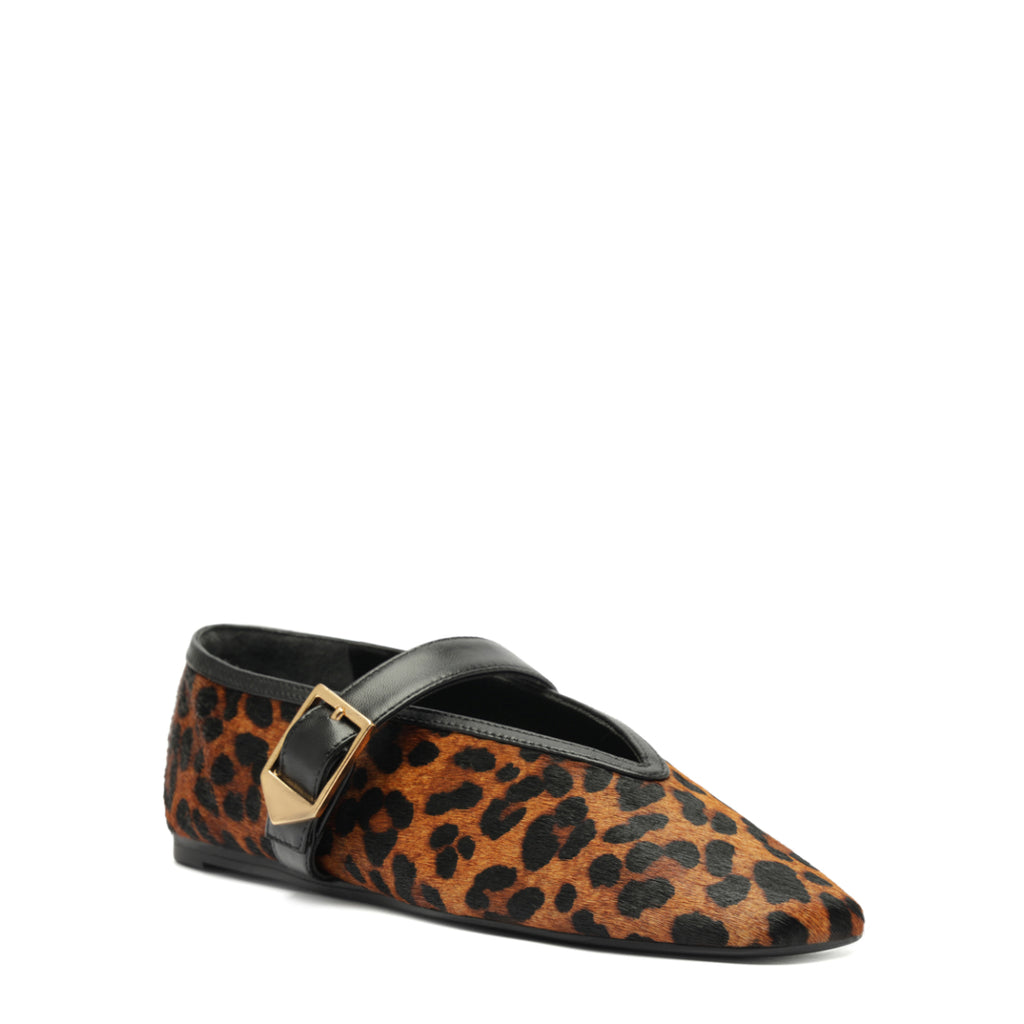 Courtney Buckle Hair Calf Flat in Natural/Black