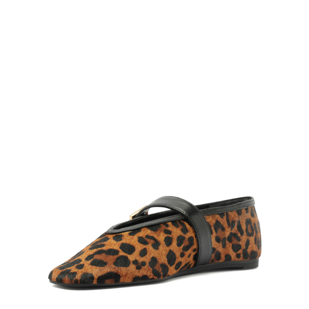Courtney Buckle Hair Calf Flat in Natural/Black
