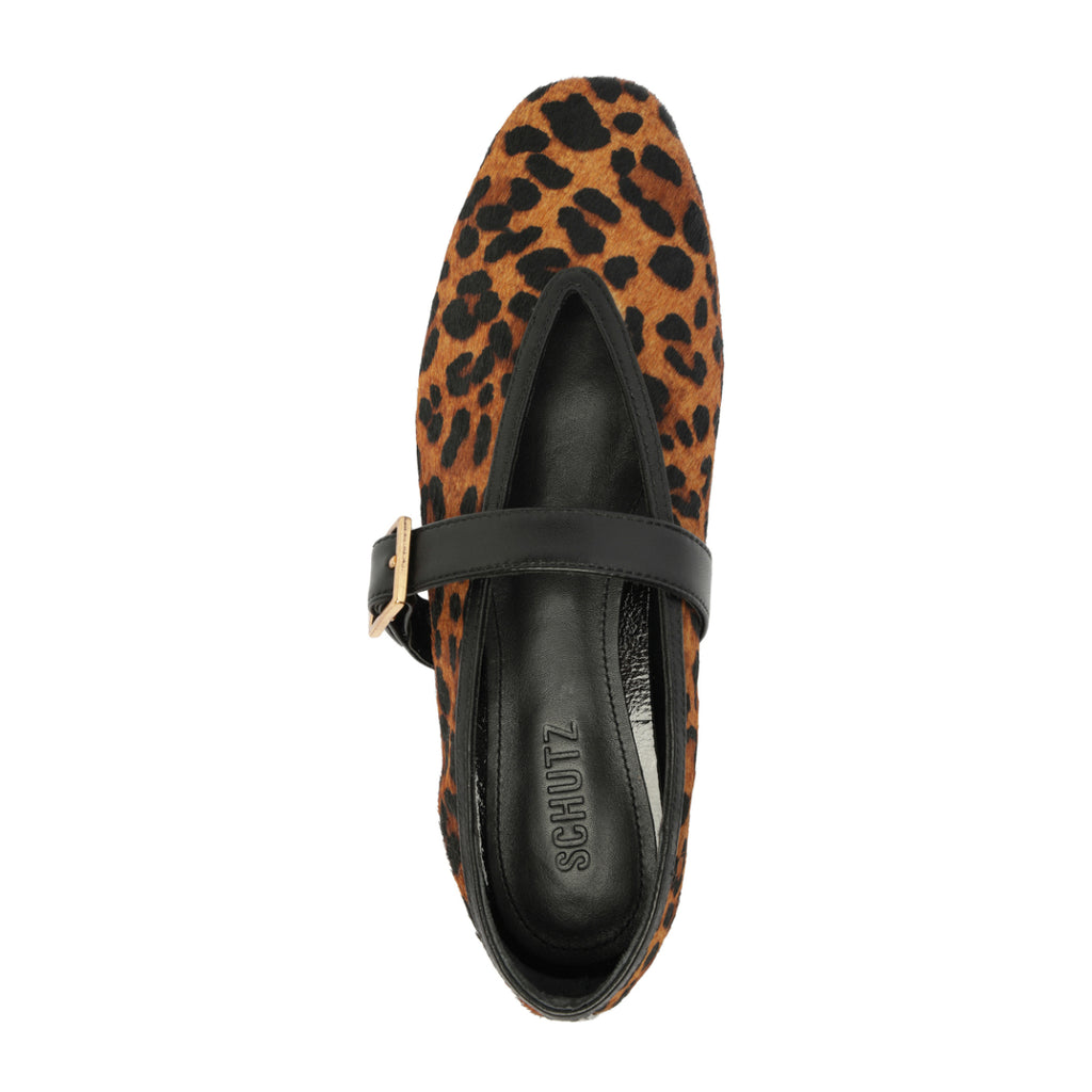 Courtney Buckle Hair Calf Flat in Natural/Black