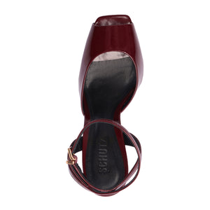 Estella Patent Pump in Vino (Palmilha)