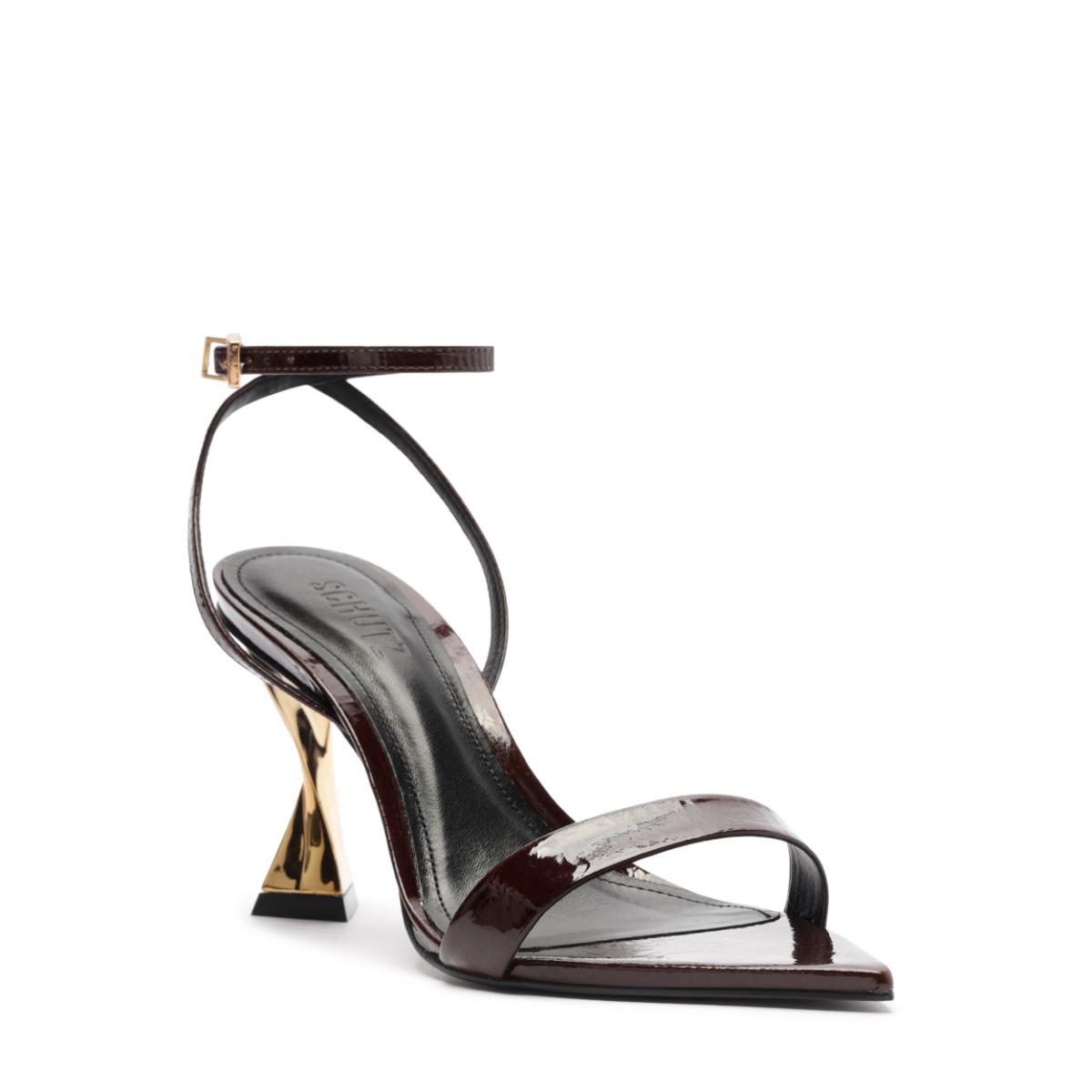 Elisha Sandal in Maplewood