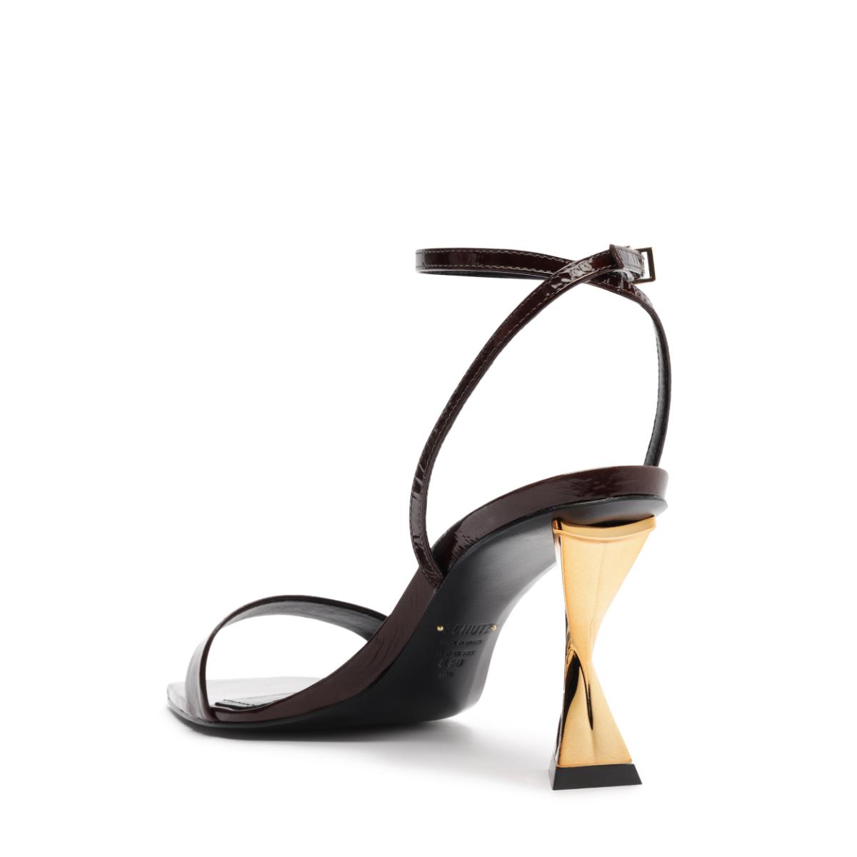 Elisha Sandal in Maplewood