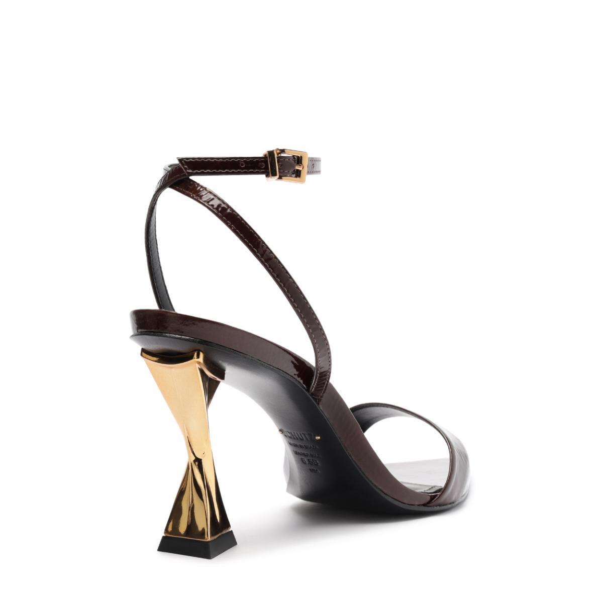 Elisha Sandal in Maplewood