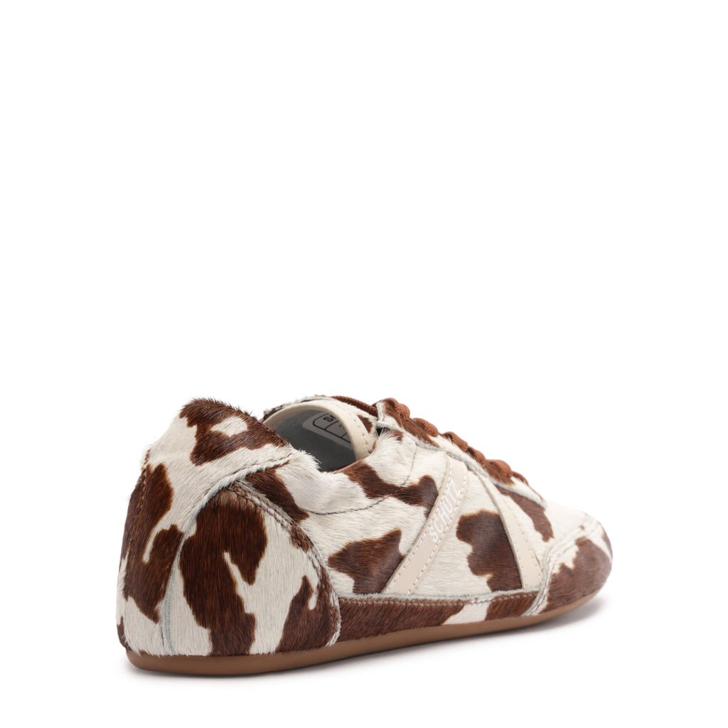 Eight Sneaker in Pearl Pony