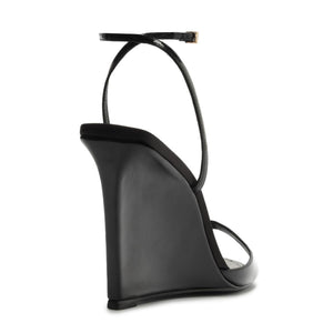 Elodie Sandal in Black