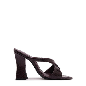 Glenda Leather Sandal in Dark Plum