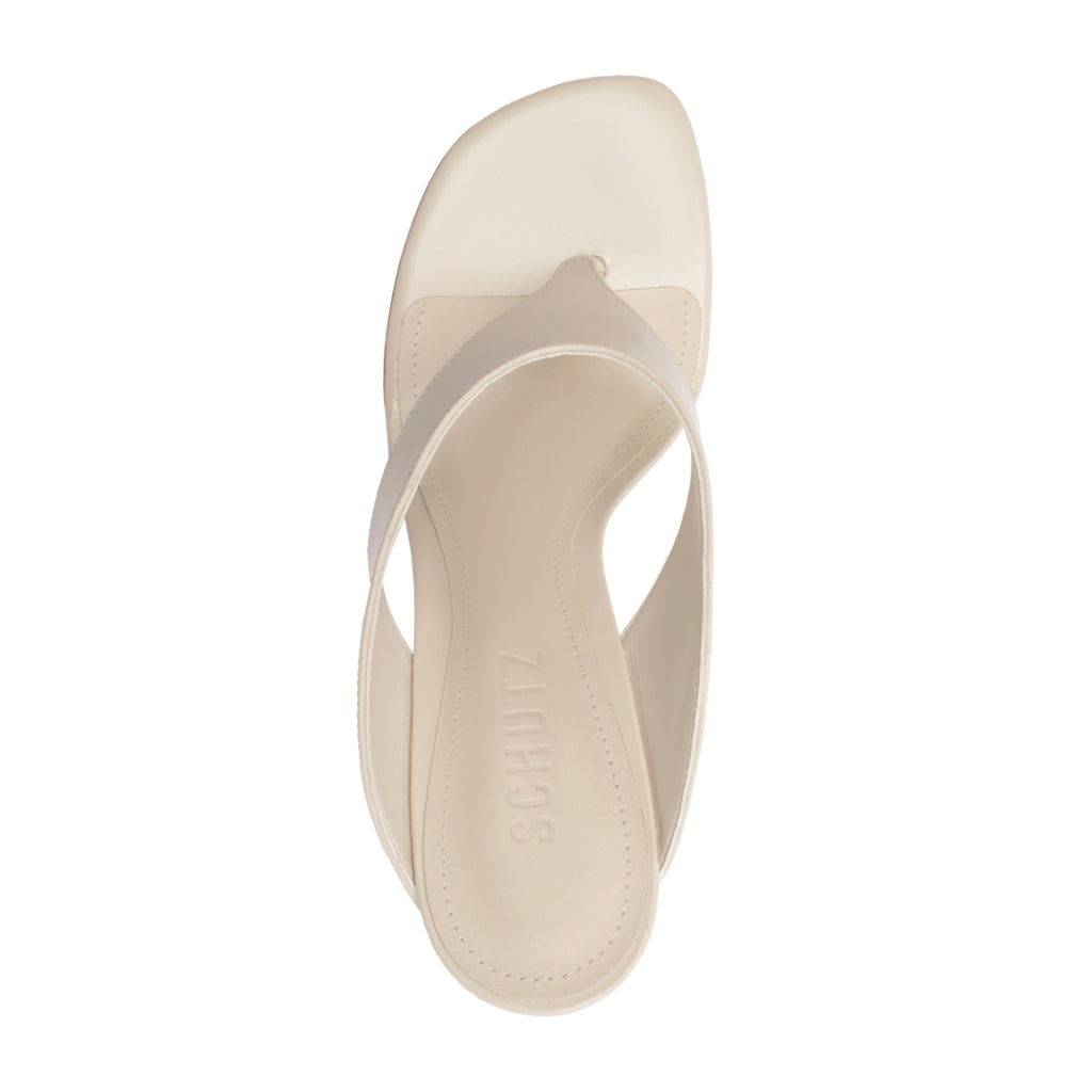Maya Leather Sandal in Sugar White