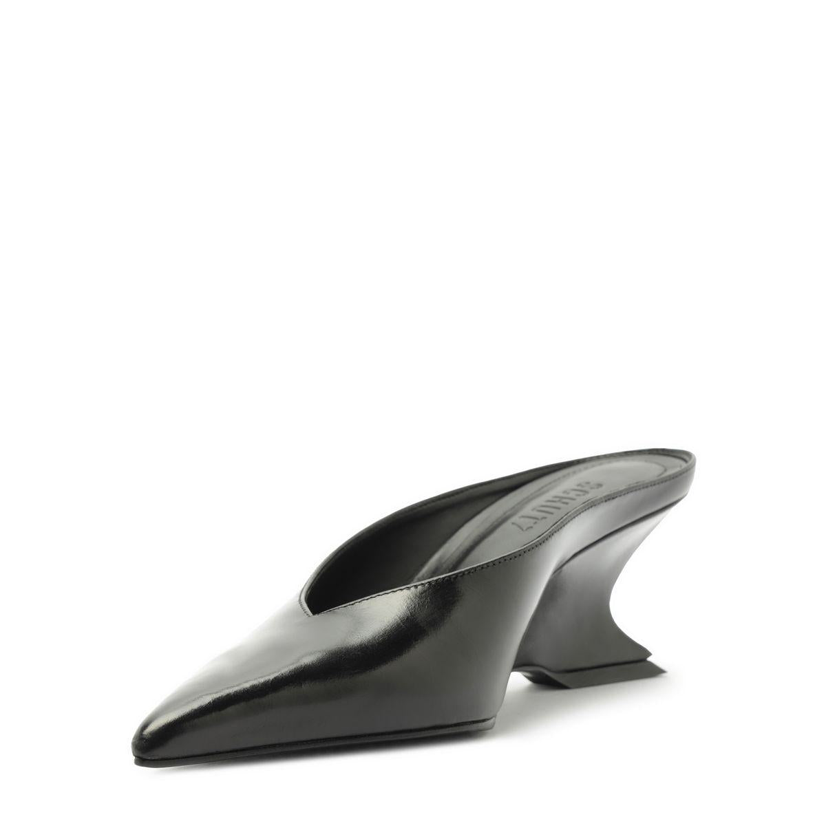 Side view of Siena Mid Mule Pump in Black showcasing sculptural heel with a white background