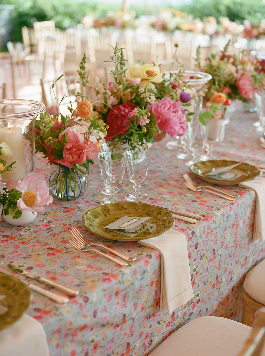 Scalloped Floral Vase in Cobalt