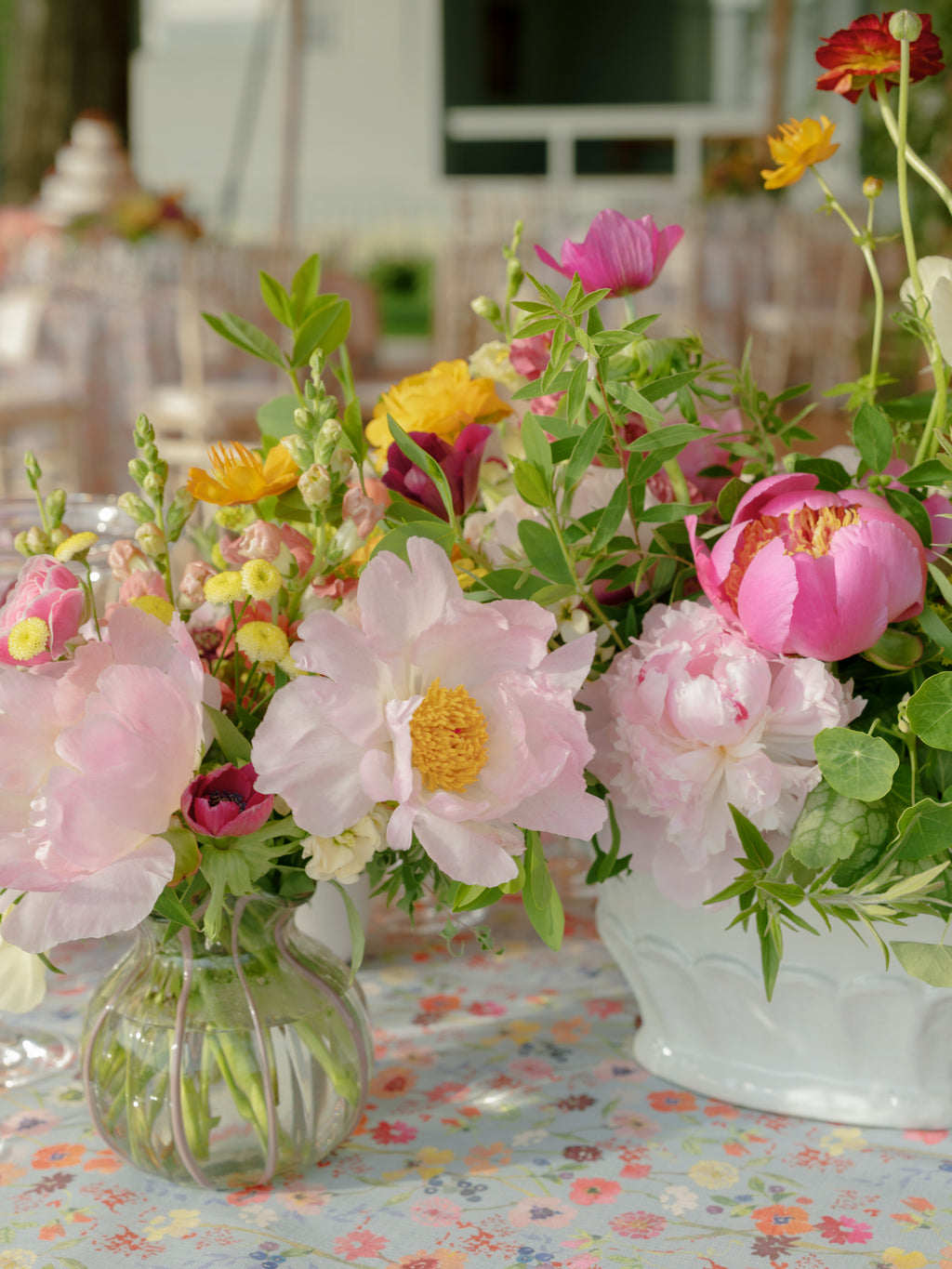 Scalloped Floral Vase in Lavender