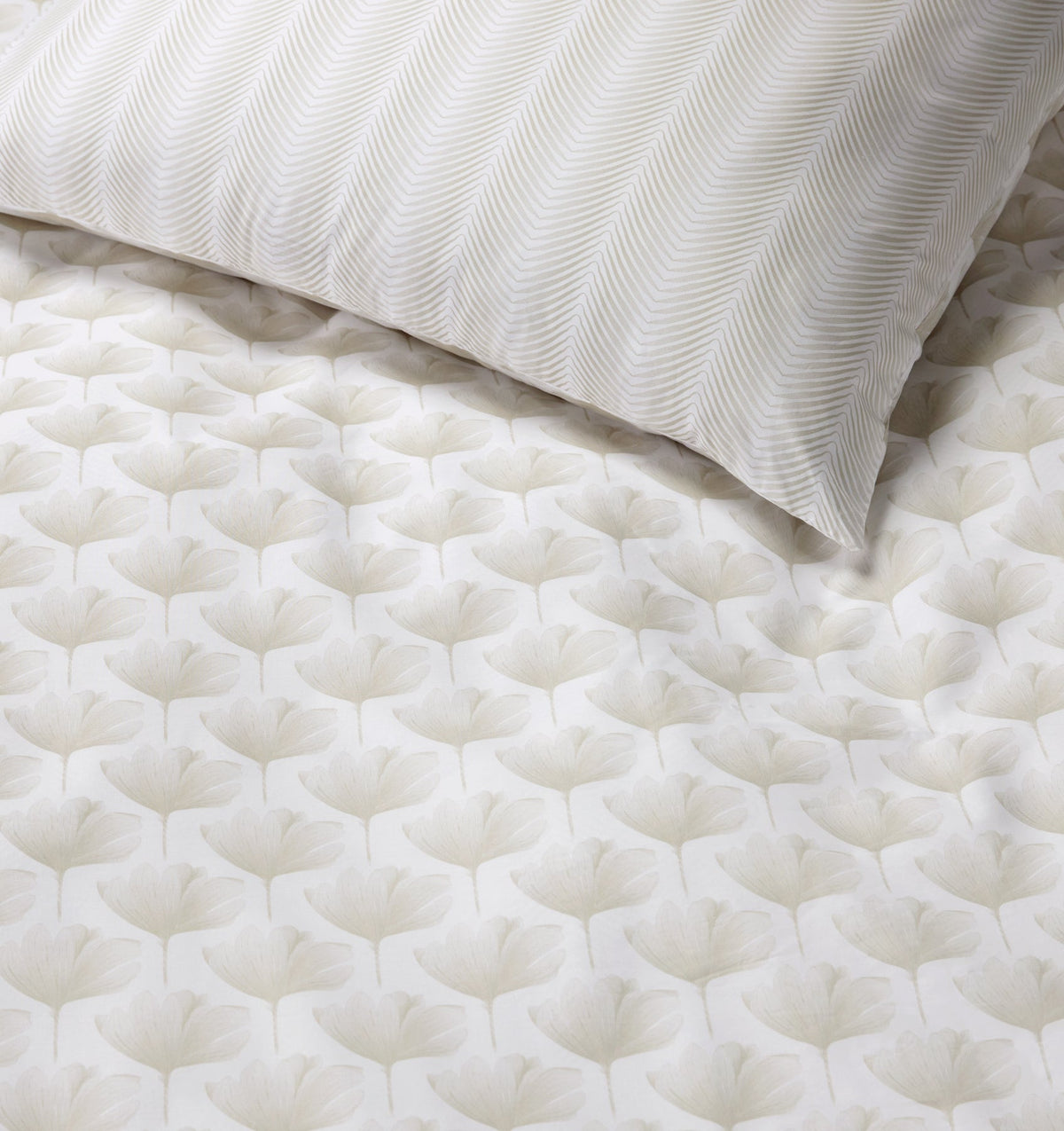 Edna Sham in White & Beige