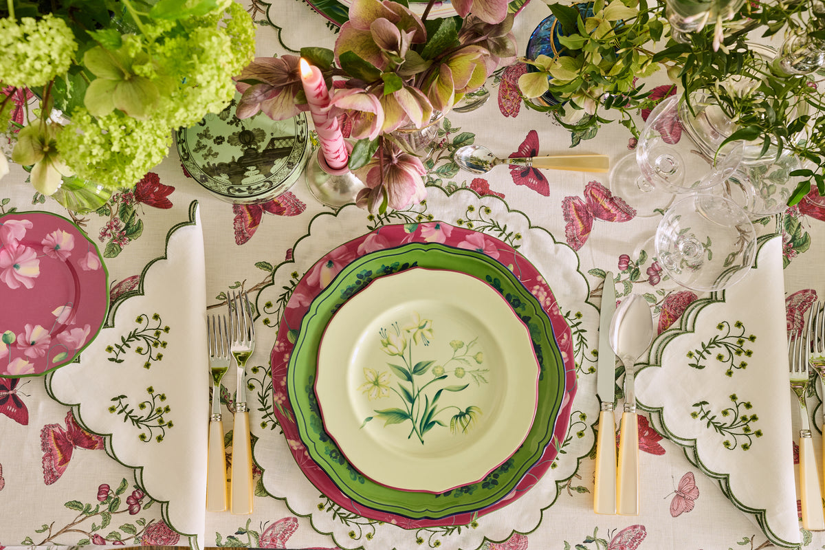 Spring Linen Dinner Napkin in Green