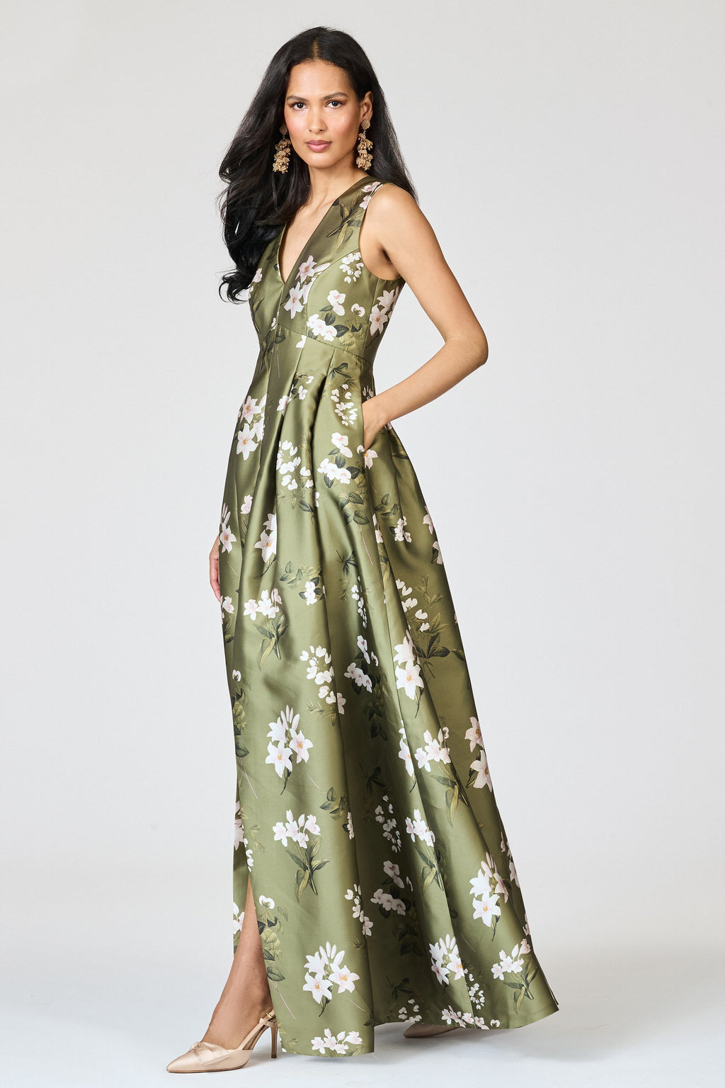 Brooke Gown in Moss Formosa