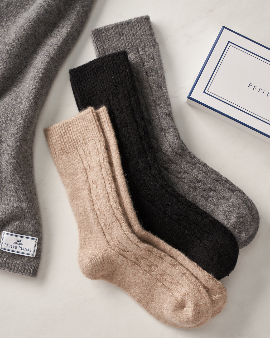 Men’s Cashmere Socks in Black