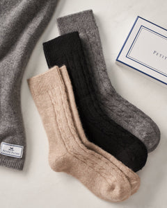 Women’s Cashmere Socks in Black