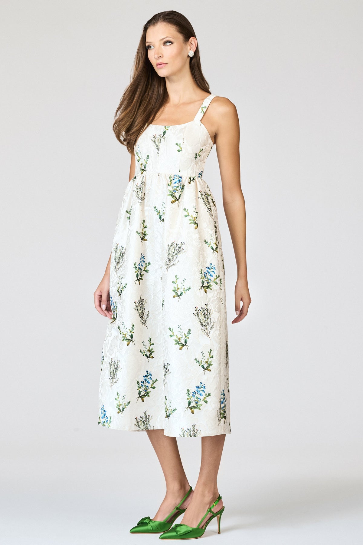 Olena Dress in Pearl Panicle