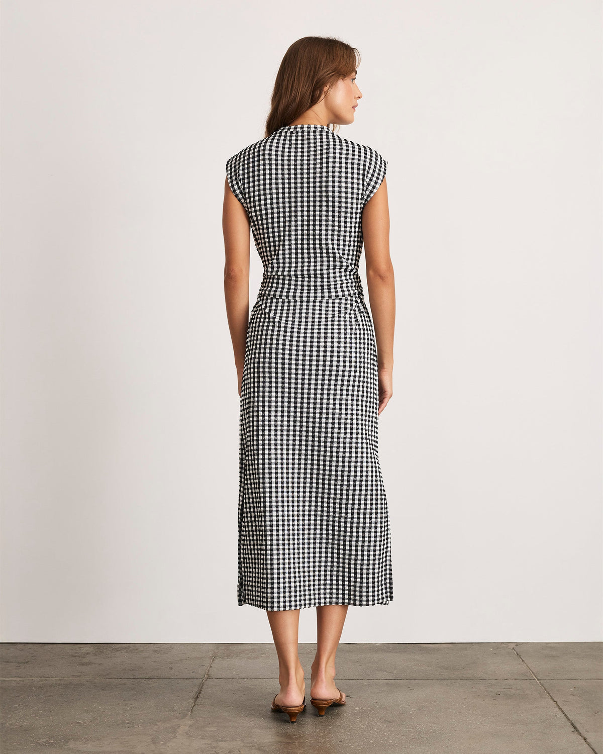 Sleeveless Aurora Dress in Black & White